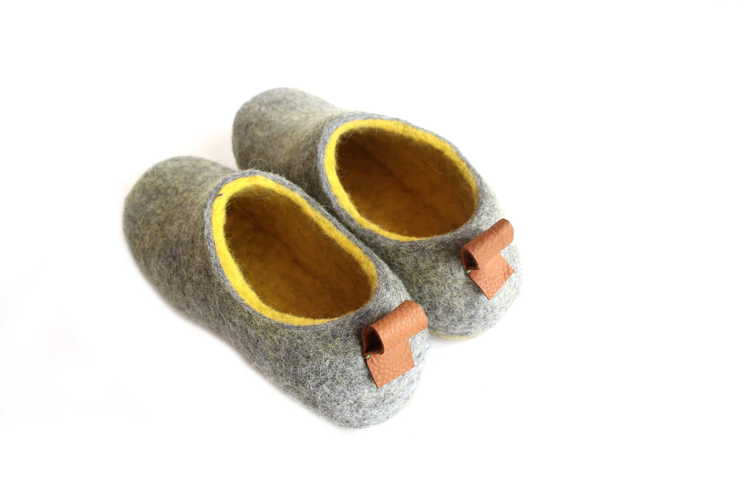 Boiled wool 2025 slippers kids